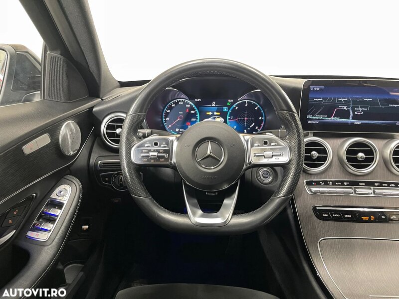 Mercedes-Benz C 220